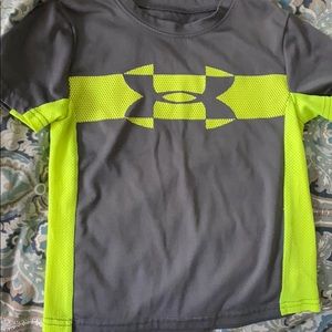 Under Armour tee